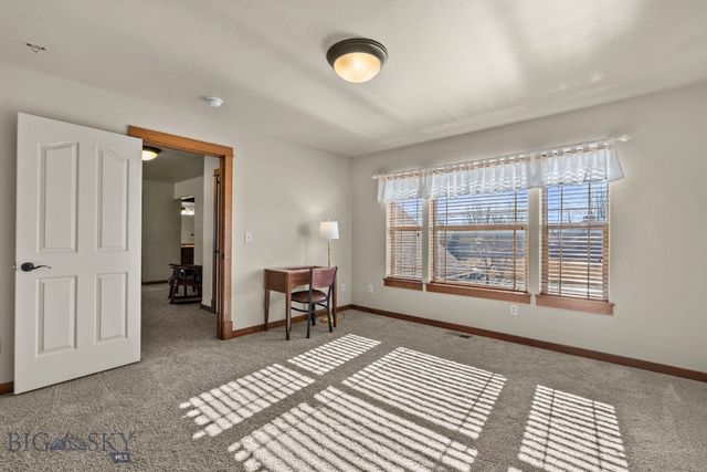 96 Ruby Lane, Belgrade, MT 59714