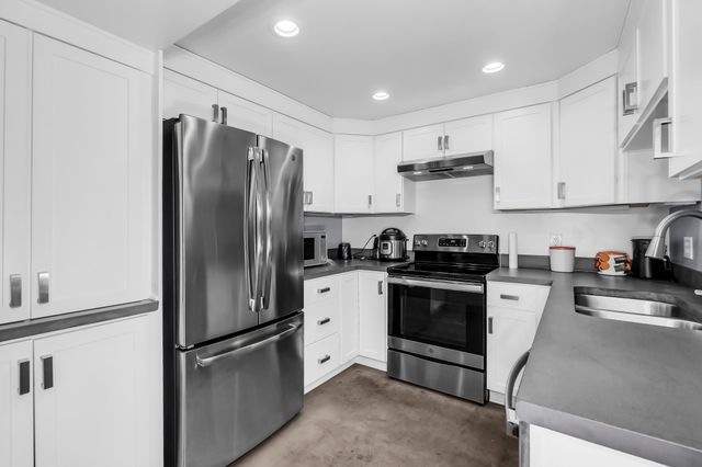 4354 Upton Avenue N, Minneapolis, MN 55412