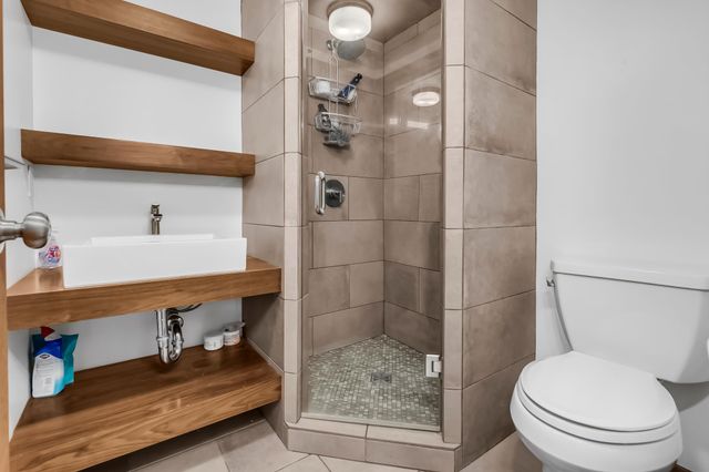 4354 Upton Avenue N, Minneapolis, MN 55412