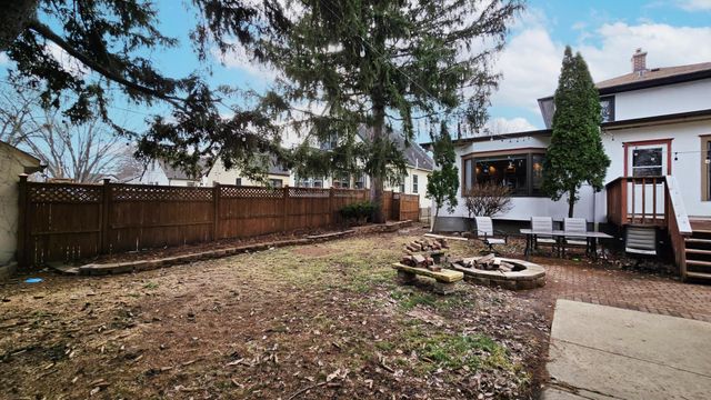 4354 Upton Avenue N, Minneapolis, MN 55412