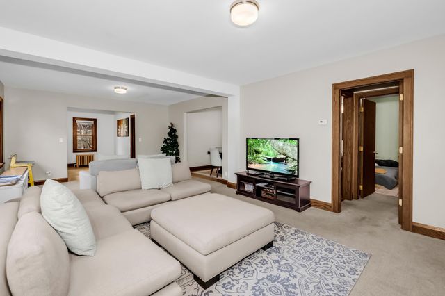 4354 Upton Avenue N, Minneapolis, MN 55412