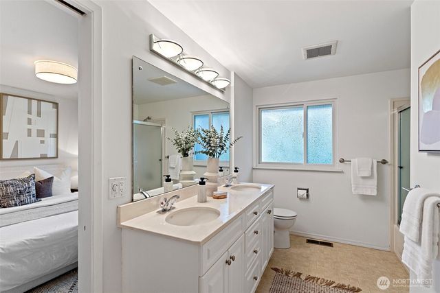 3602 NE 103rd Street, Seattle, WA 98125