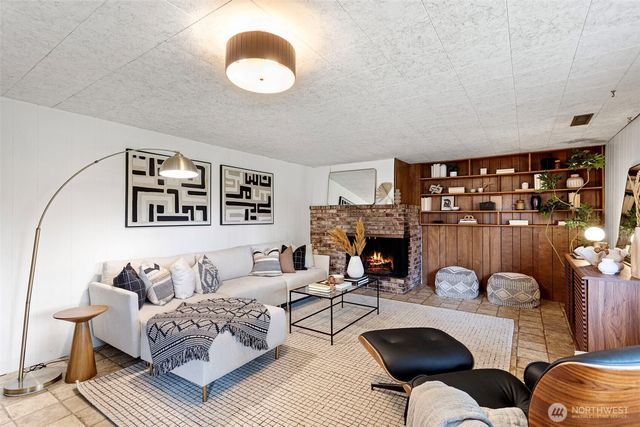 3602 NE 103rd Street, Seattle, WA 98125