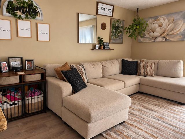 6128 OAK CLUSTER CIRCLE, Tampa, FL 33634