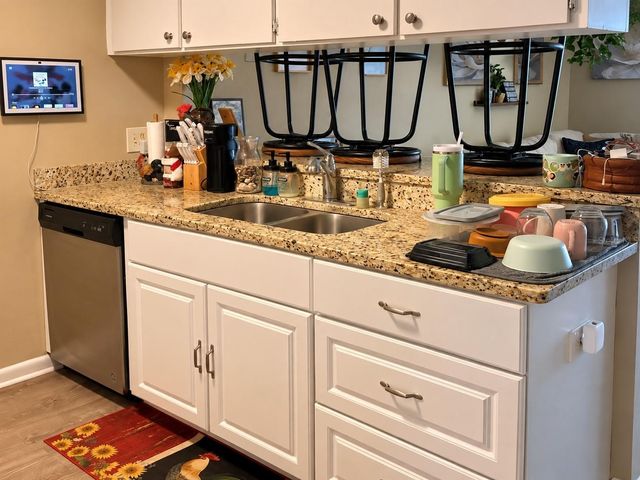 6128 OAK CLUSTER CIRCLE, Tampa, FL 33634