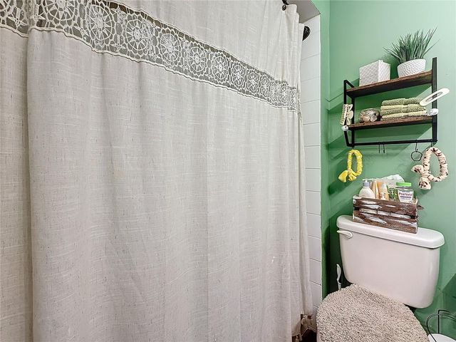 6128 OAK CLUSTER CIRCLE, Tampa, FL 33634