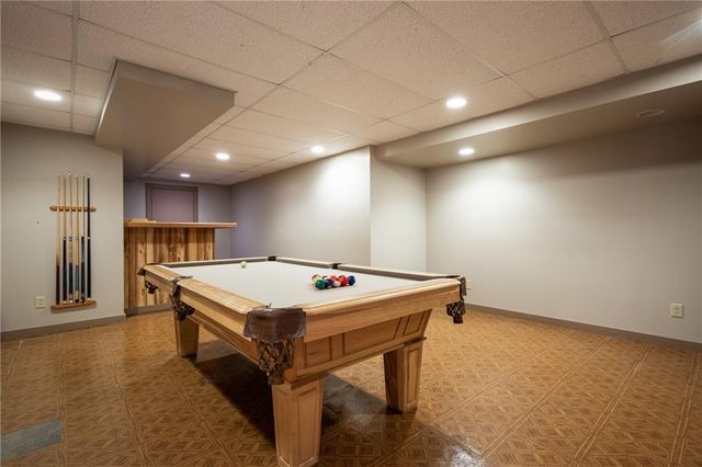 817 Stone Brook Drive, Grain Valley, MO 64029