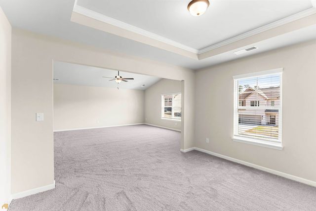 755 Lakehaven Lane, Loganville, GA 30052