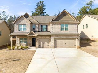755 Lakehaven Lane, Loganville, GA 30052