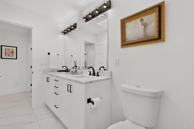 8804 Natalie Avenue NE, Albuquerque, NM 87111