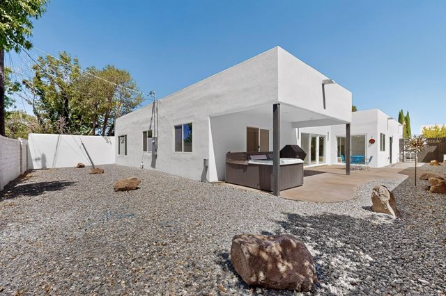 8804 Natalie Avenue NE, Albuquerque, NM 87111