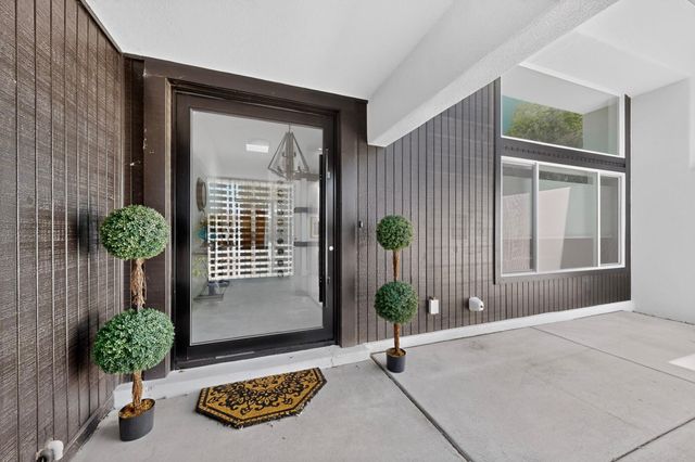 8804 Natalie Avenue NE, Albuquerque, NM 87111