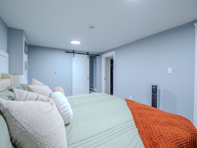 60 Judy Dr, Leominster, MA 01453