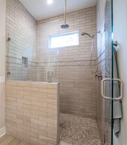 2113 Glendale PL, Austin, TX 78704