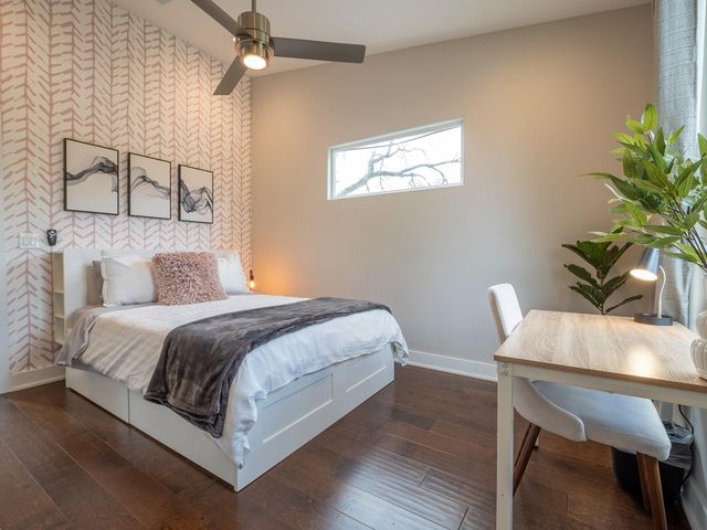 2113 Glendale PL, Austin, TX 78704