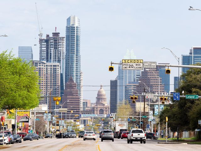 2113 Glendale PL, Austin, TX 78704