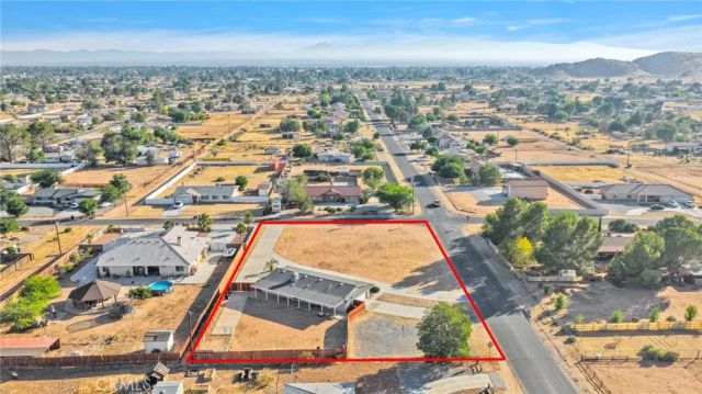 21330 Ramona, Apple Valley, CA 92307