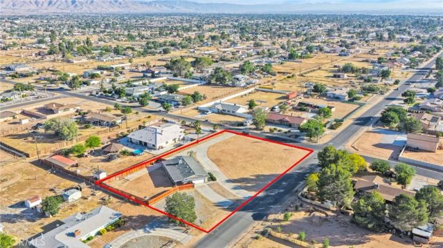 21330 Ramona, Apple Valley, CA 92307
