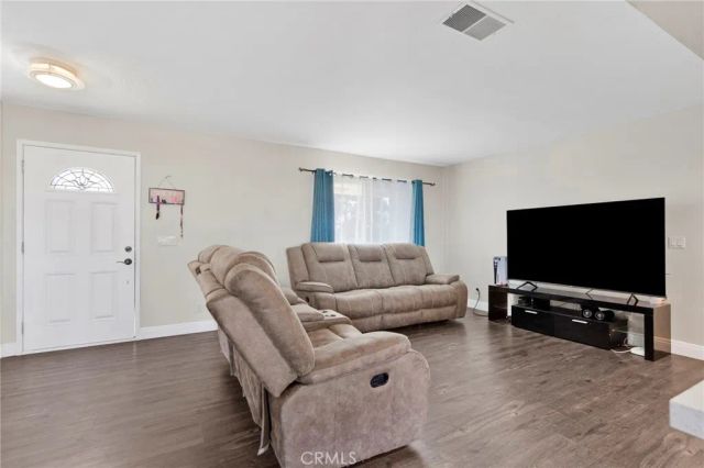 21330 Ramona, Apple Valley, CA 92307