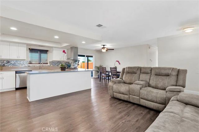 21330 Ramona, Apple Valley, CA 92307