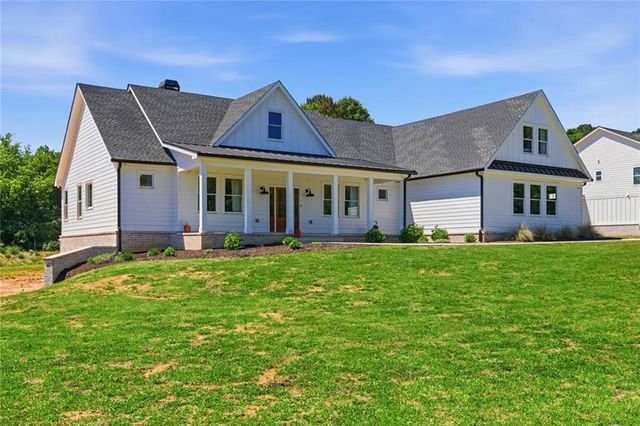 4275 Haynes Circle SW, Snellville, GA 30039