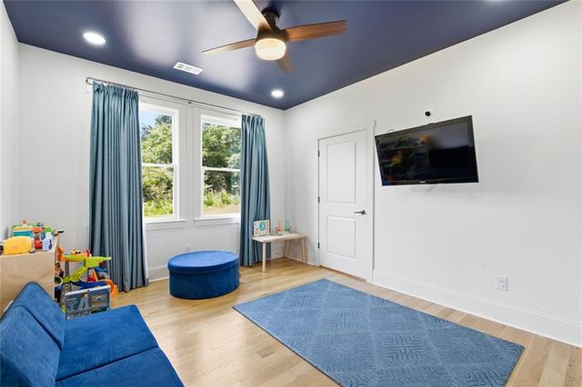 4275 Haynes Circle SW, Snellville, GA 30039
