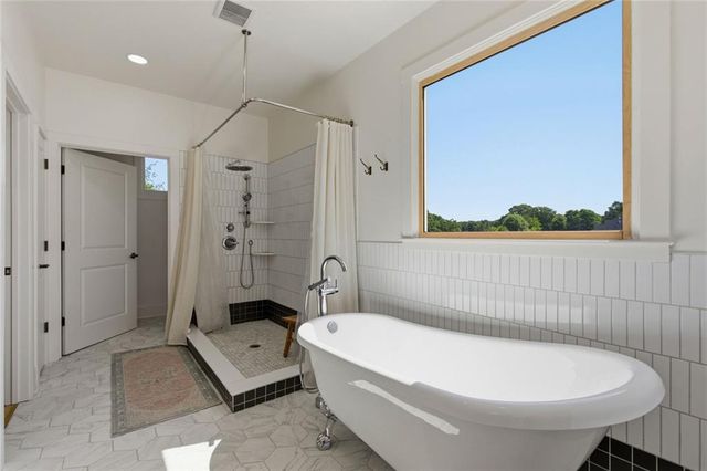 4275 Haynes Circle SW, Snellville, GA 30039