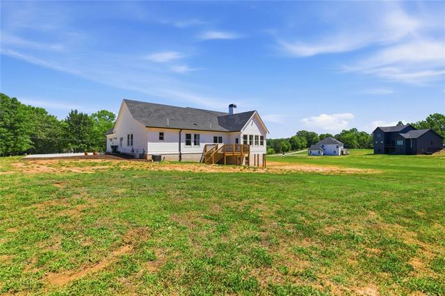4275 Haynes Circle SW, Snellville, GA 30039