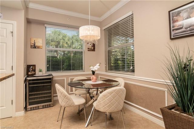 7878 Clemson ST 101, Naples, FL 34104