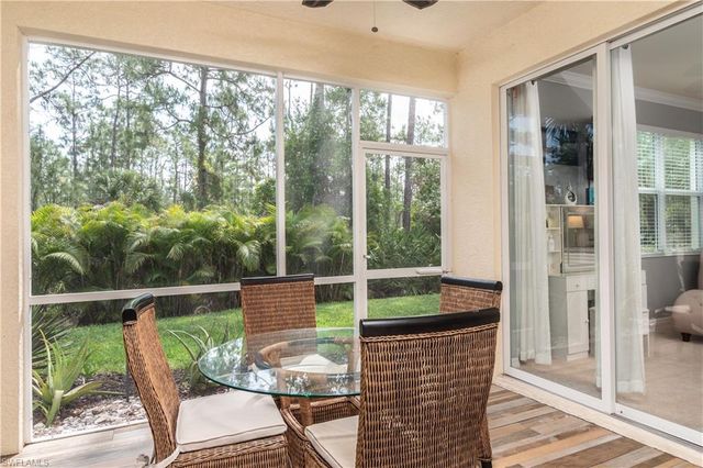 7878 Clemson ST 101, Naples, FL 34104