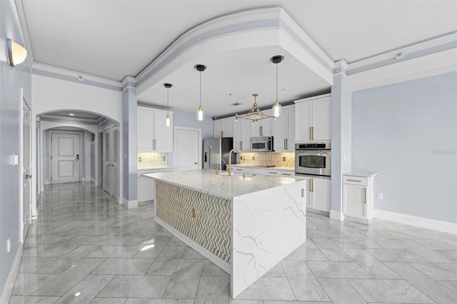 509 W BAY STREET 305, Tampa, FL 33606