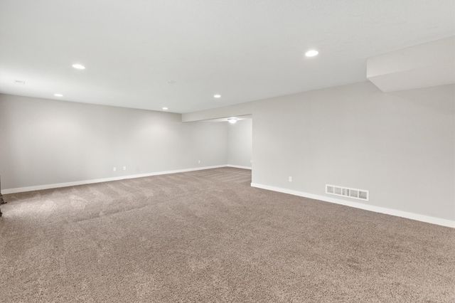 1419 Green Hills Drive, Norwalk, IA 50211
