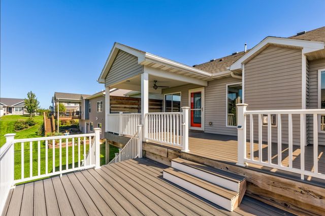 1419 Green Hills Drive, Norwalk, IA 50211