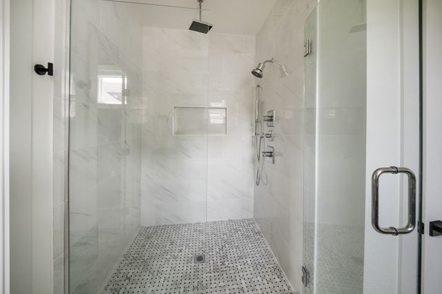 1031 14th Ave, S, Nashville, TN 37212