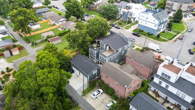 1031 14th Ave, S, Nashville, TN 37212