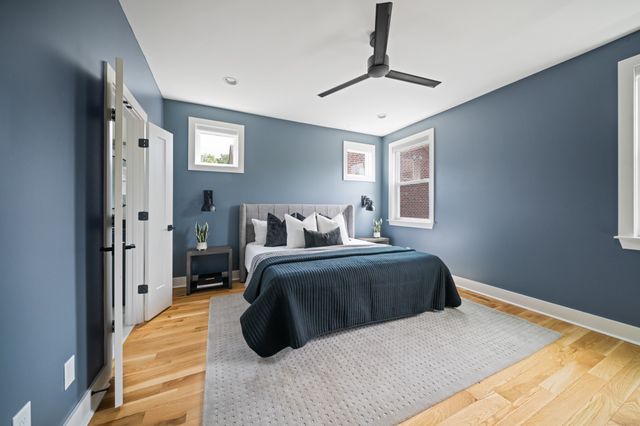 1031 14th Ave, S, Nashville, TN 37212