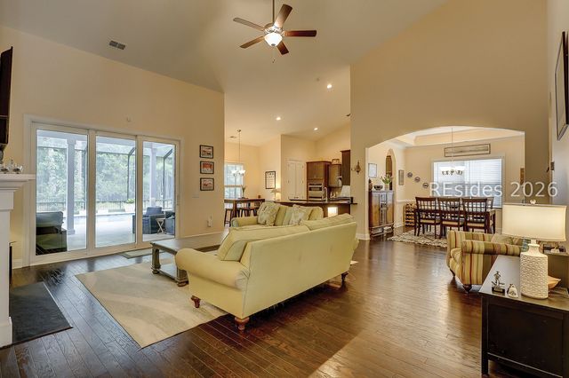 713 High Water Dr, Hardeeville, SC 29927