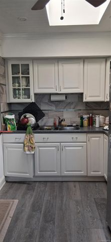 22240 92nd Road 2nd Floor, Queens Village, NY 11428