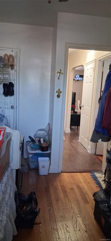 22240 92nd Road 2nd Floor, Queens Village, NY 11428