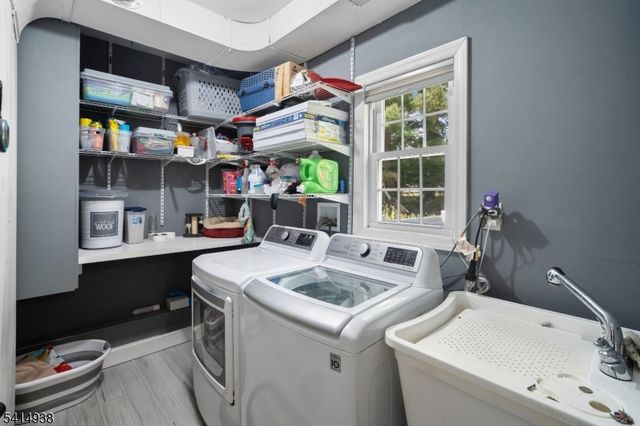 3 Neskell Dr, Bridgewater Twp., NJ 07920