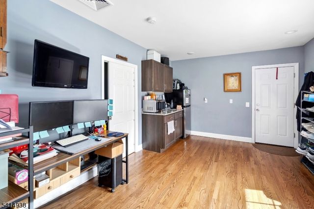 3 Neskell Dr, Bridgewater Twp., NJ 07920