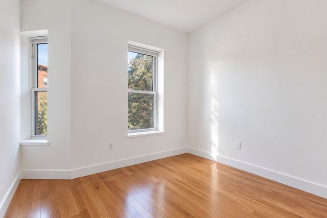 364 MACON Street, New York City, NY 11233