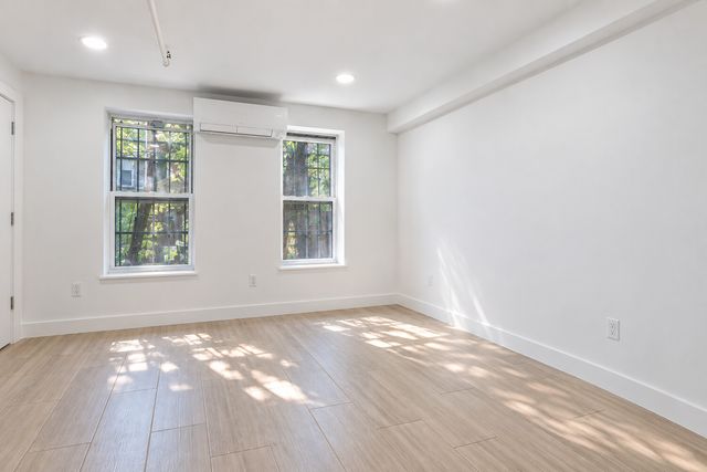 364 MACON Street, New York City, NY 11233