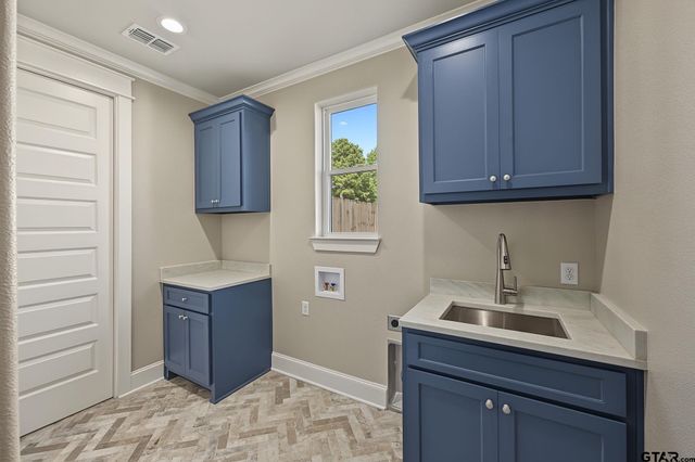 153 Kingston Xing, Bullard, TX 75757