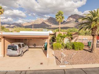 10136 N Valle Del Oro Drive, Tucson, AZ 85737