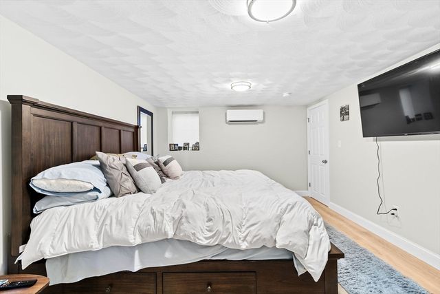 57 Buffum St 1, Salem, MA 01970