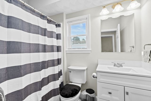 57 Buffum St 1, Salem, MA 01970