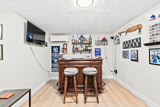 57 Buffum St 1, Salem, MA 01970