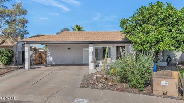 314 E SEQUOIA Drive, Phoenix, AZ 85024