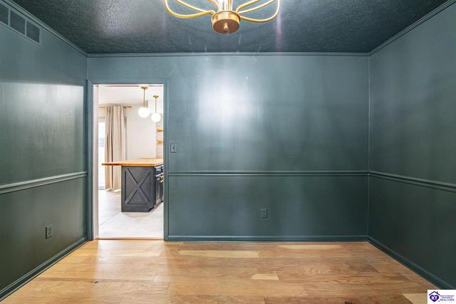 1165 N Logsdon Parkway, Radcliff, KY 40160